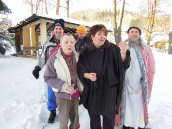 Tři králové v Domovu pod hradem Žampach 6.1.2015
