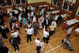 29.10. 2015 - Věneček na závěr tanečních - Dlouhoňovice