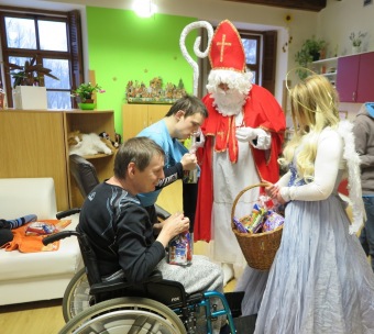 5.12. 2015 Mikulášská nadílka v domovu