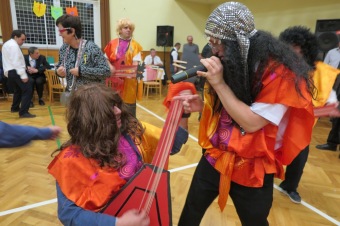 2018 Věneček na závěr tanečních - Dlouhoňovice (1.11.)