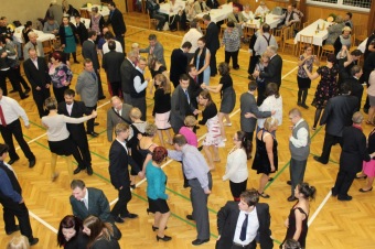 2019 Věneček na závěr tanečních - Dlouhoňovice 28.11.)