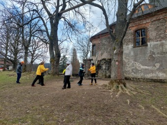 2023 Výlet Loučení se zimou - Rampušák v Deštném v Orl. horách (25.3.)