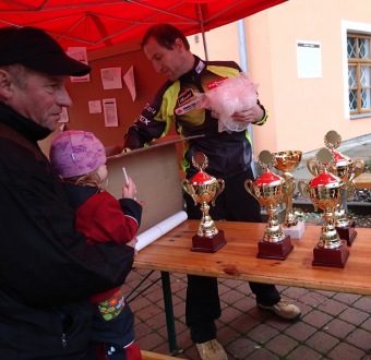 17.11. 2015 - 1. ročník běžeckého krosu Okolo Žampachu