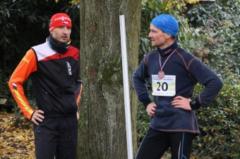 Foto Iscarex - Honza Šimůnek a Markéta Černá: 2. ročník běžeckého krosu Okolo Žampachu 23.10. 2016