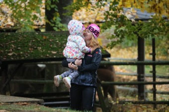 Foto Iscarex - Honza Šimůnek a Markéta Černá: 2. ročník běžeckého krosu Okolo Žampachu 23.10. 2016