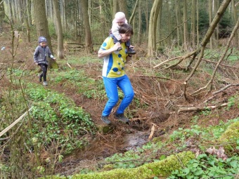 2016 Orientační běžci na Žampachu (5. kolo VčP OB 16.04. 2016)