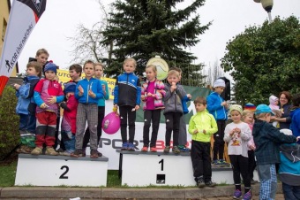 2016 Orientační běžci na Žampachu (5. kolo VčP OB 16.04. 2016)