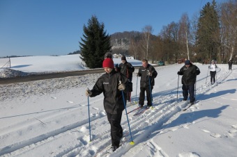 2017 Vycházka na běžkách v okolí domova (27.1.)