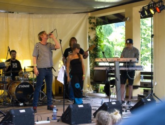 11.7. 2015 Letní hudební festival pod hradem Žampach