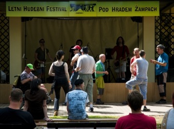 11.7. 2015 Letní hudební festival pod hradem Žampach