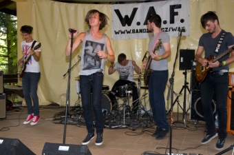 11.7. 2015 Letní hudební festival pod hradem Žampach