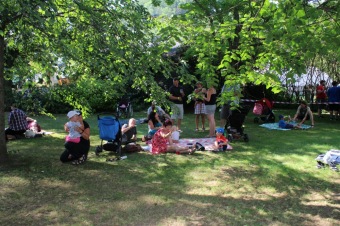 2019 - Letní hudební festival pod hradem Žampach 6.7.)