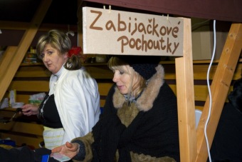 12.12 2014  Vánoční akce - Jarmark - dětské dílny - koncert