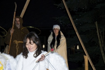 12.12 2014  Vánoční akce - Jarmark - dětské dílny - koncert