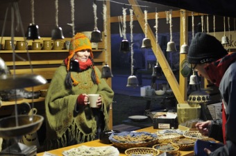 12.12 2014  Vánoční akce - Jarmark - dětské dílny - koncert