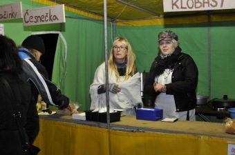 11.12. 2015 - Vánoční akce - Jarmark - dětské dílny - koncert