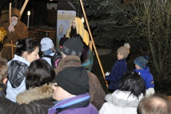 11.12. 2015 - Vánoční akce - Jarmark - dětské dílny - koncert