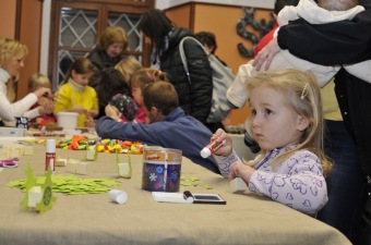 11.12. 2015 - Vánoční akce - Jarmark - dětské dílny - koncert
