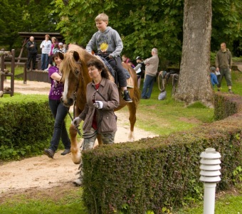 Zámecká slavnost a dětský den - 30.5. 2015