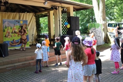foto OM: 2026 Zámecké slavnost s novým programem pro děti i dospělé (6.6.)