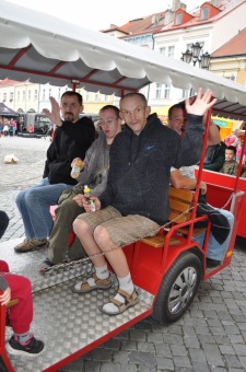 10.-12.9. 2015  GINKO - taneční kroužek na festivalu - Jičín - město pohádky