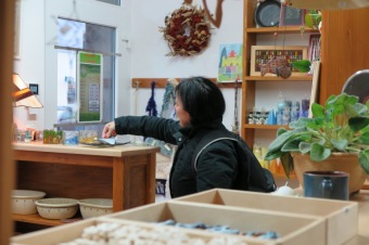 13.12. 2016 Obchůdek Z pod hradu Žampach-  Letohrad - vánoční prodej - zahájen