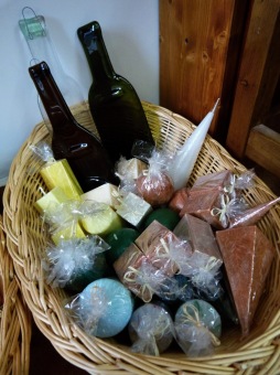 Obchůdek a dílnička Z pod hradu Žampach - Letohrad (2016)