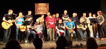 30.3. 2017 Vystoupení Barbušáků - přehlídka uměleckých souborů - Tylovo divadlo - Polička