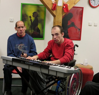 2017 Snoezelen - aktivity v centru pro rozvoj smyslového vnímání a muzikoterapie