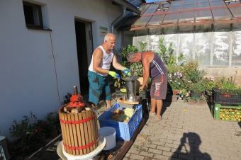 2018 Zahradnictví - moštování ovoce (7.8.)