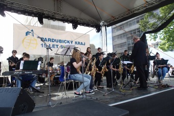 15.5. 2015 Prezentace domova - 15. výročí vzniku krajů - Pardubice