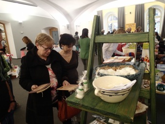 2.12. 2015 Adventní výstava - Krajský úřad Pardubice