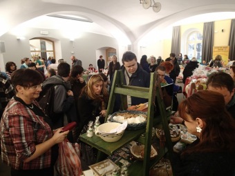 2.12. 2015 Adventní výstava - Krajský úřad Pardubice