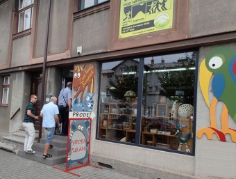 12.7. 2016 Z prohlídky obchůdku a bytů CHB Letohrad a Žamberk  - pan radní Pk a starosta Letohrad