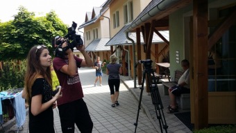 2016 Východočeská televize V1 natáčela reportáž o naší službě