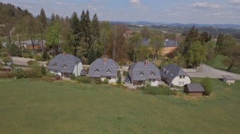 2017 fotografie z dokumentárního filmu Domov pod hradem více než 50 let života