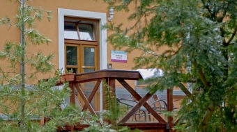 2017 fotografie z dokumentárního filmu Domov pod hradem více než 50 let života