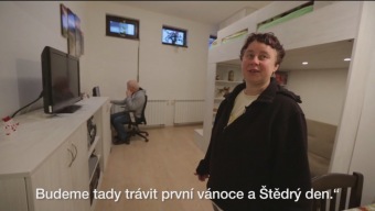 2017 fotografie z dokumentárního filmu Domov pod hradem více než 50 let života