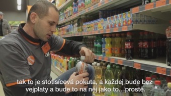 2017 fotografie z dokumentárního filmu Domov pod hradem více než 50 let života