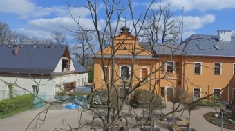 2017 fotografie z dokumentárního filmu Domov pod hradem více než 50 let života