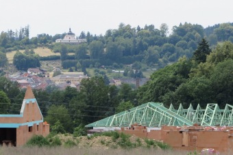 Stavba 2 domků –  nové domácnosti v lokalitě Nad Bažantnicí Letohrad