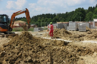 Stavba 2 domků –  nové domácnosti v lokalitě Nad Bažantnicí Letohrad