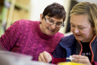 Tomáš Kubelka www.carokraj, 2019 Informační brožura Pardubického kraje k transformaci - fotografie