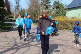 SVĚTOVÝ DEN POROZUMĚNÍ AUTISMU 2019 - Mám svůj svět, ale mám Vás rád. Domov pod hradem Žampach se zapojuje do akcí na podporu zvýšení povědomí o autismu (2.4. 2019)