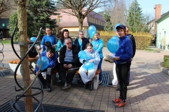 SVĚTOVÝ DEN POROZUMĚNÍ AUTISMU 2019 - Mám svůj svět, ale mám Vás rád. Domov pod hradem Žampach se zapojuje do akcí na podporu zvýšení povědomí o autismu (2.4. 2019)