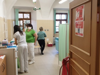 Vakcína Moderna dorazila dne 2.3. v počtu 170 ks také do našeho "očkovacího centra".