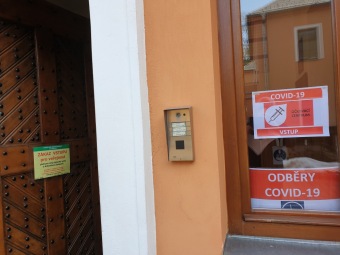 Vakcína Moderna dorazila dne 2.3. v počtu 170 ks také do našeho "očkovacího centra".