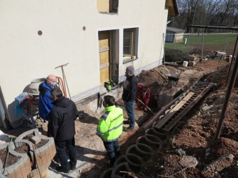 Realizujeme bezbariérový přístup do podkroví  domku Adam. Spolufinancováno z programu EU IROP - Infrastruktura sociálních služeb II - díky MAS ORLICKO