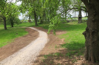 2019 Cesta v dolním parku po dokončení (11.5.)