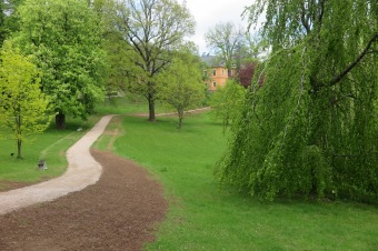 2019 Cesta v dolním parku po dokončení (11.5.)